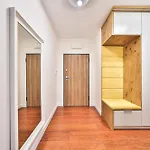 Kasprzaka 29c I Trzy I Garaz I By Perfect 218