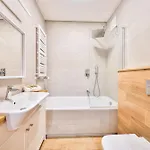 Lejlighed Kasprzaka 29c I Trzy I Garaz I By Perfect 218