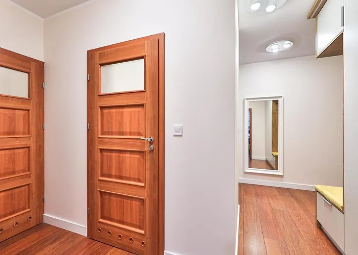 Kasprzaka 29c I Trzy I Garaz I By Perfect 218